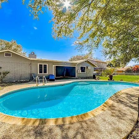 Texas Dreams Villa
